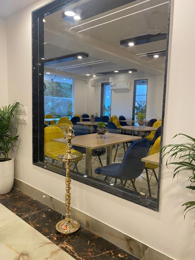 Posh Residency Huda City Center Gurgaon Luaran gambar