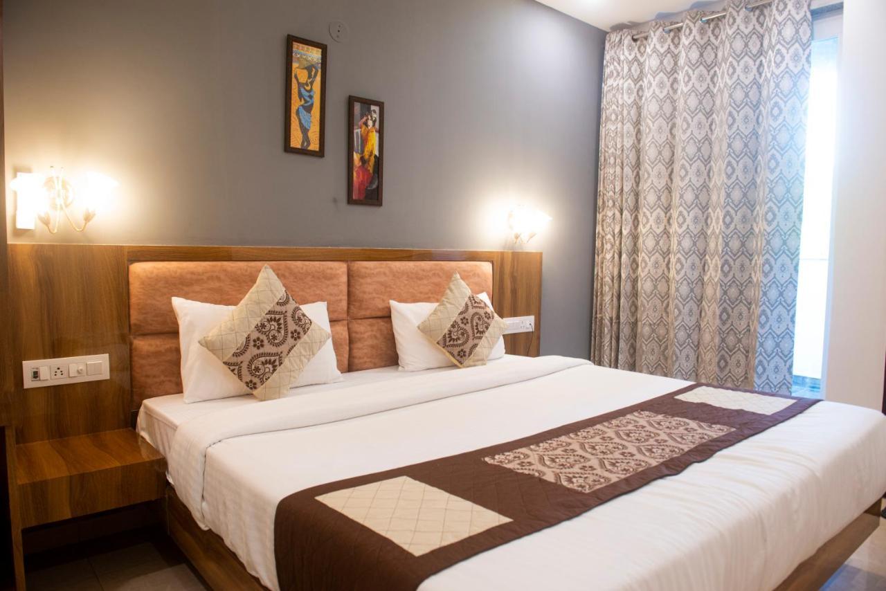 Posh Residency Huda City Center Gurgaon Luaran gambar